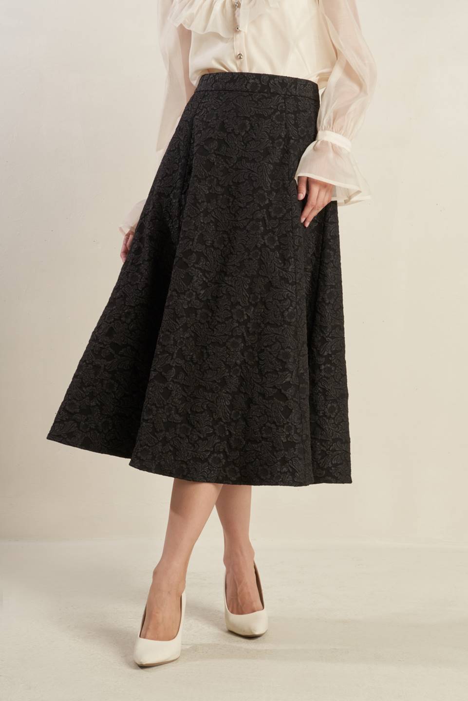 FOREVER DAYDREAMING WOVEN MIDI SKIRT