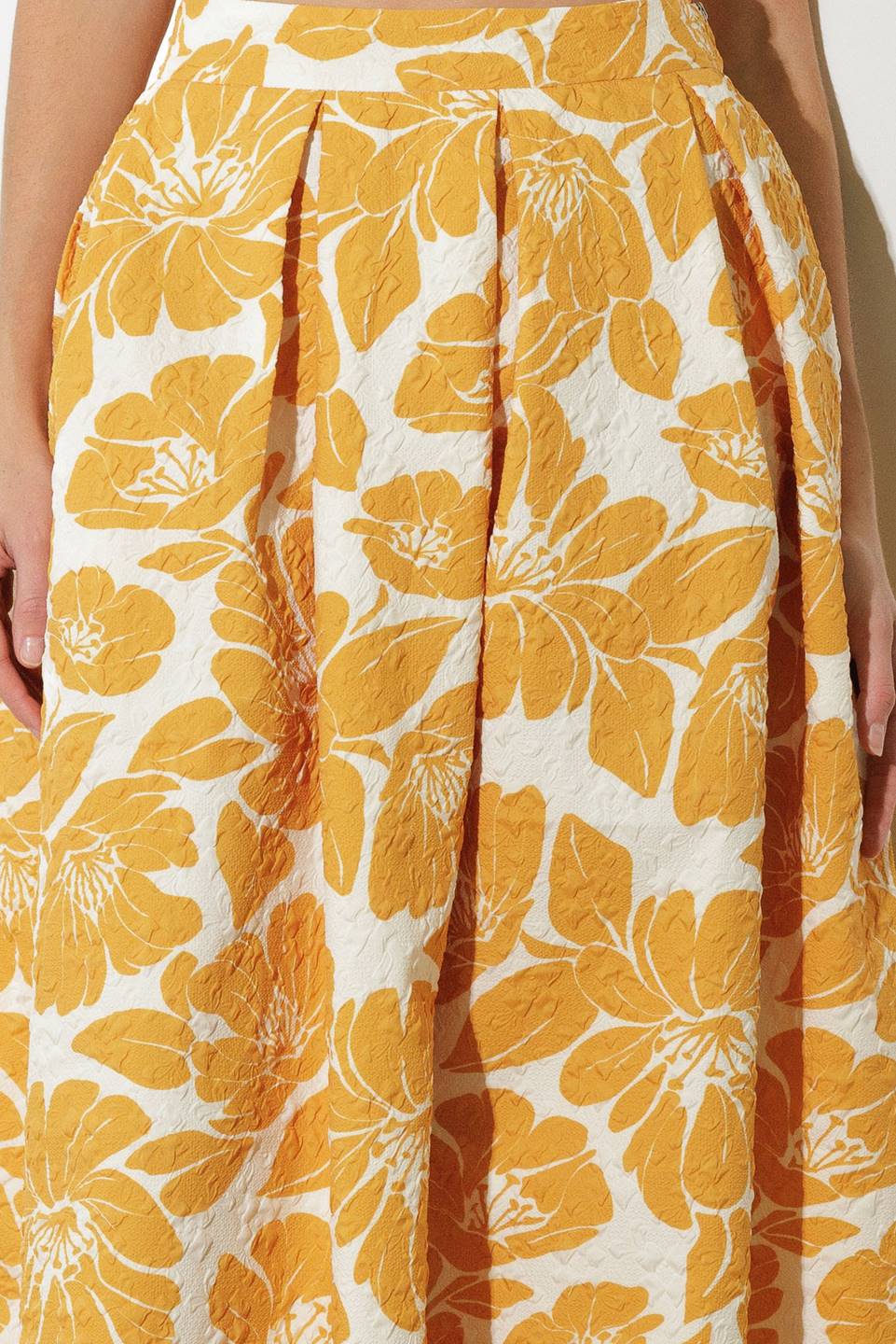 PLAIN OPTIMISM WOVEN MIDI SKIRT Flying Tomato