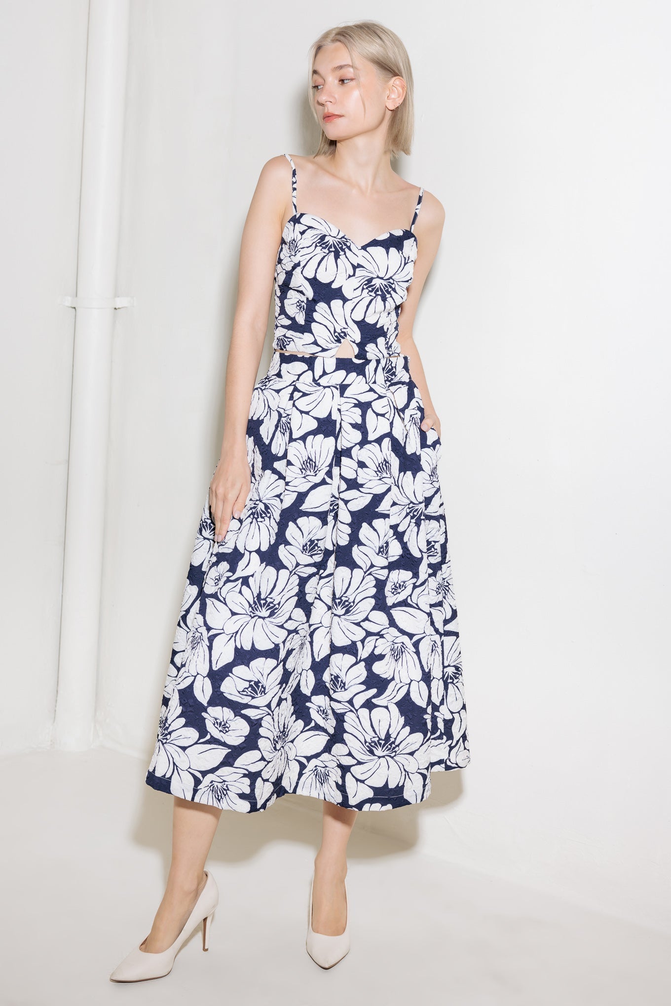 PLAIN OPTIMISM NAVY WOVEN MIDI SKIRT Flying Tomato
