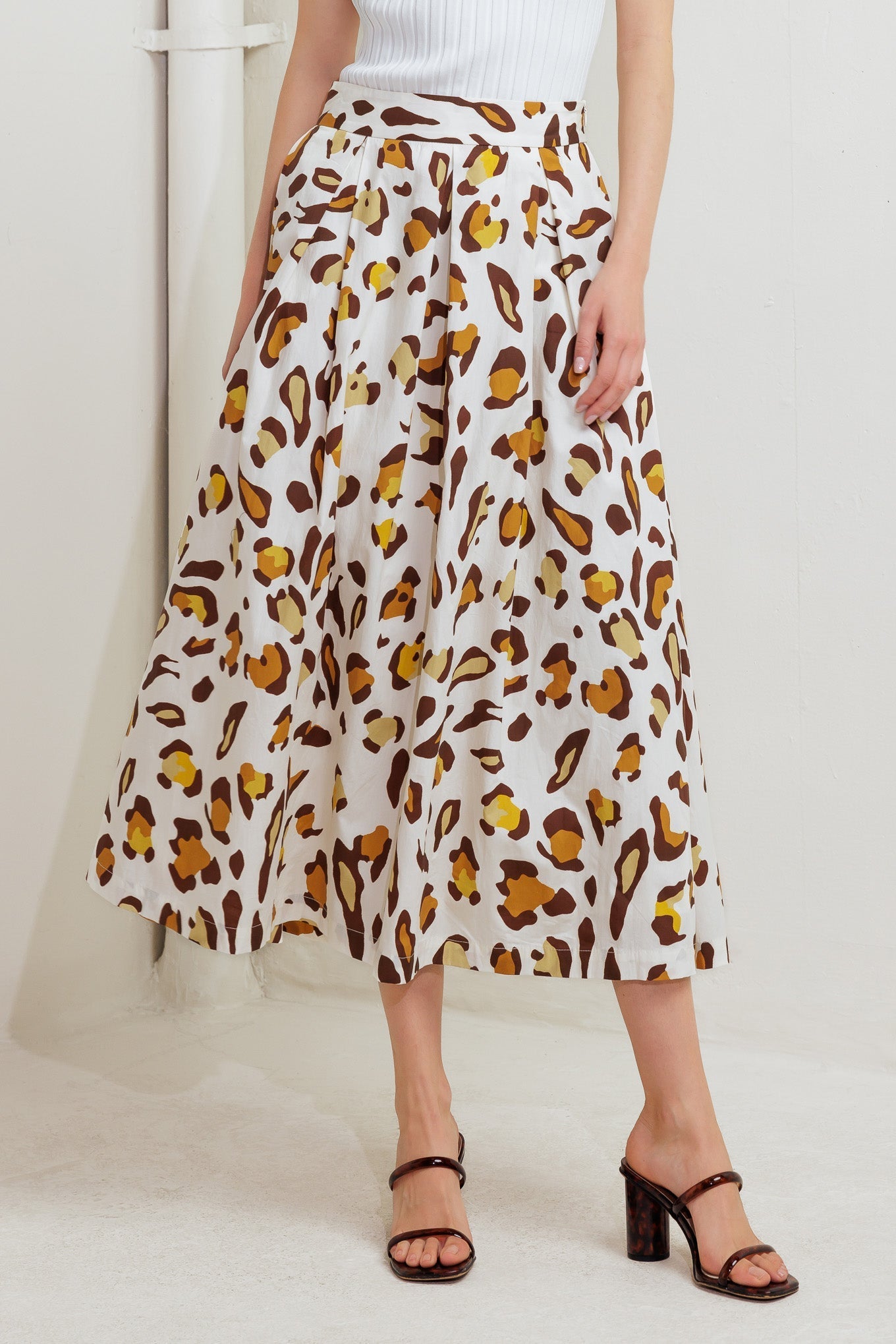 CITY JUNGLE WOVEN FULL SKIRT Flying Tomato