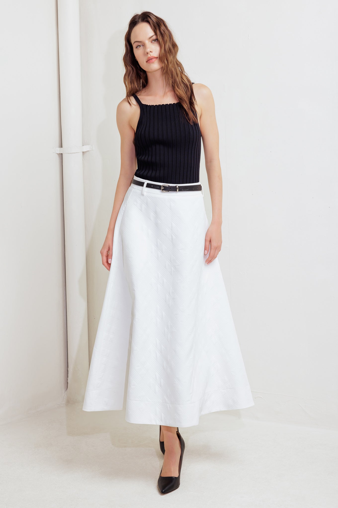 DOWNTOWN EASE WOVEN MIDI SKIRT Flying Tomato