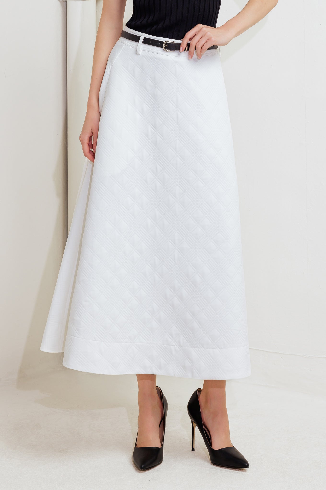 DOWNTOWN EASE WOVEN MIDI SKIRT Flying Tomato