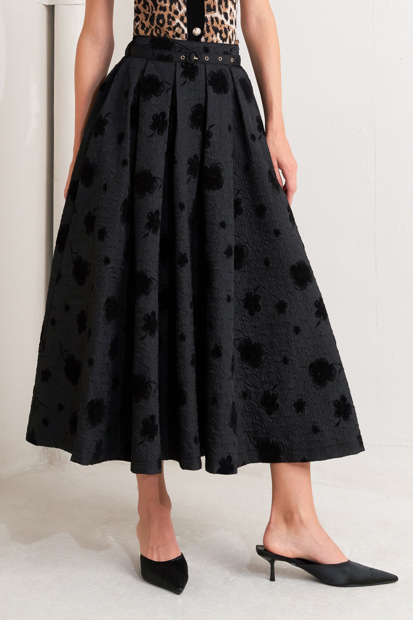 NOIR BLOOMING ROMANCE WOVEN FULL MIDI SKIRT Flying Tomato