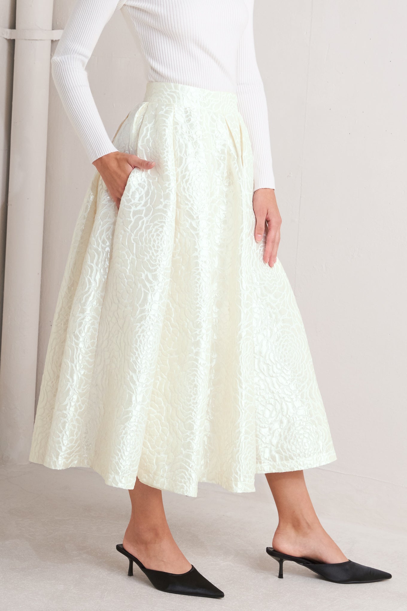 ROSÉ TEXTURE WOVEN FULL MIDI SKIRT Flying Tomato