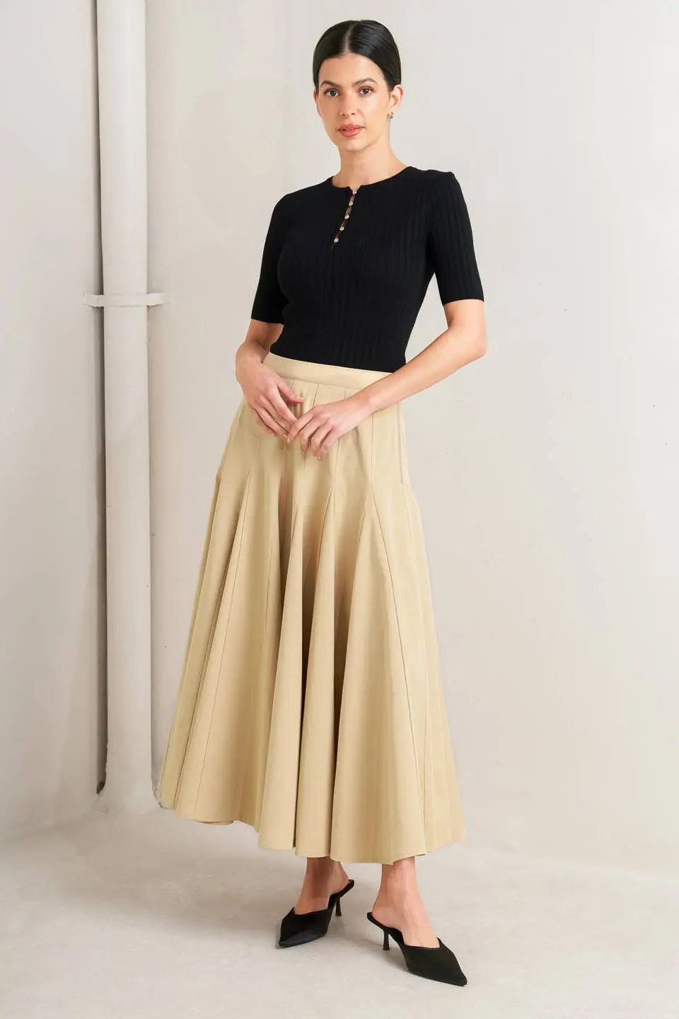 PALE FRAME WOVEN TAUPE CIRCLE SKIRT Flying Tomato