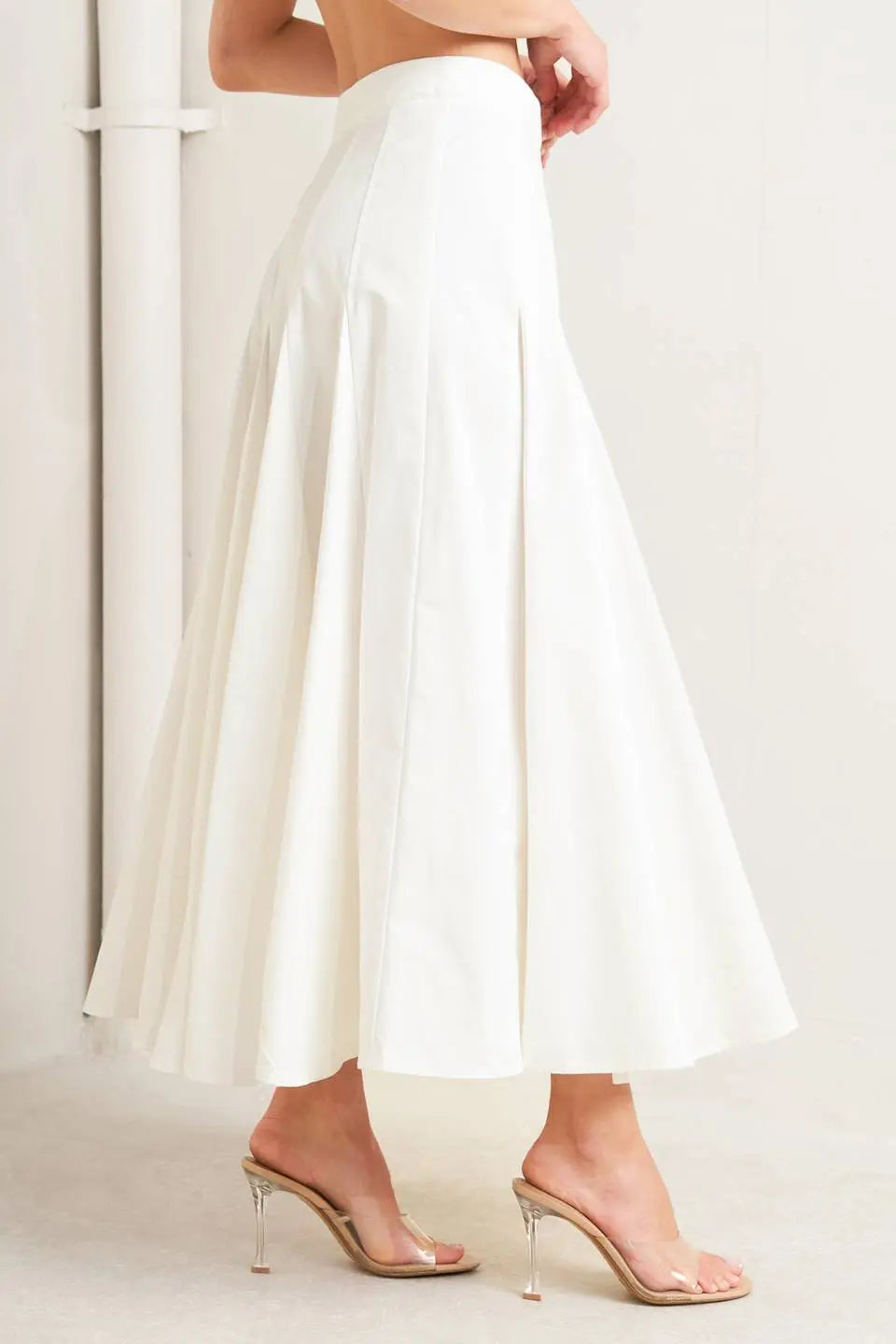 PALE FRAME WHITE WOVEN CIRCLE SKIRT Flying Tomato