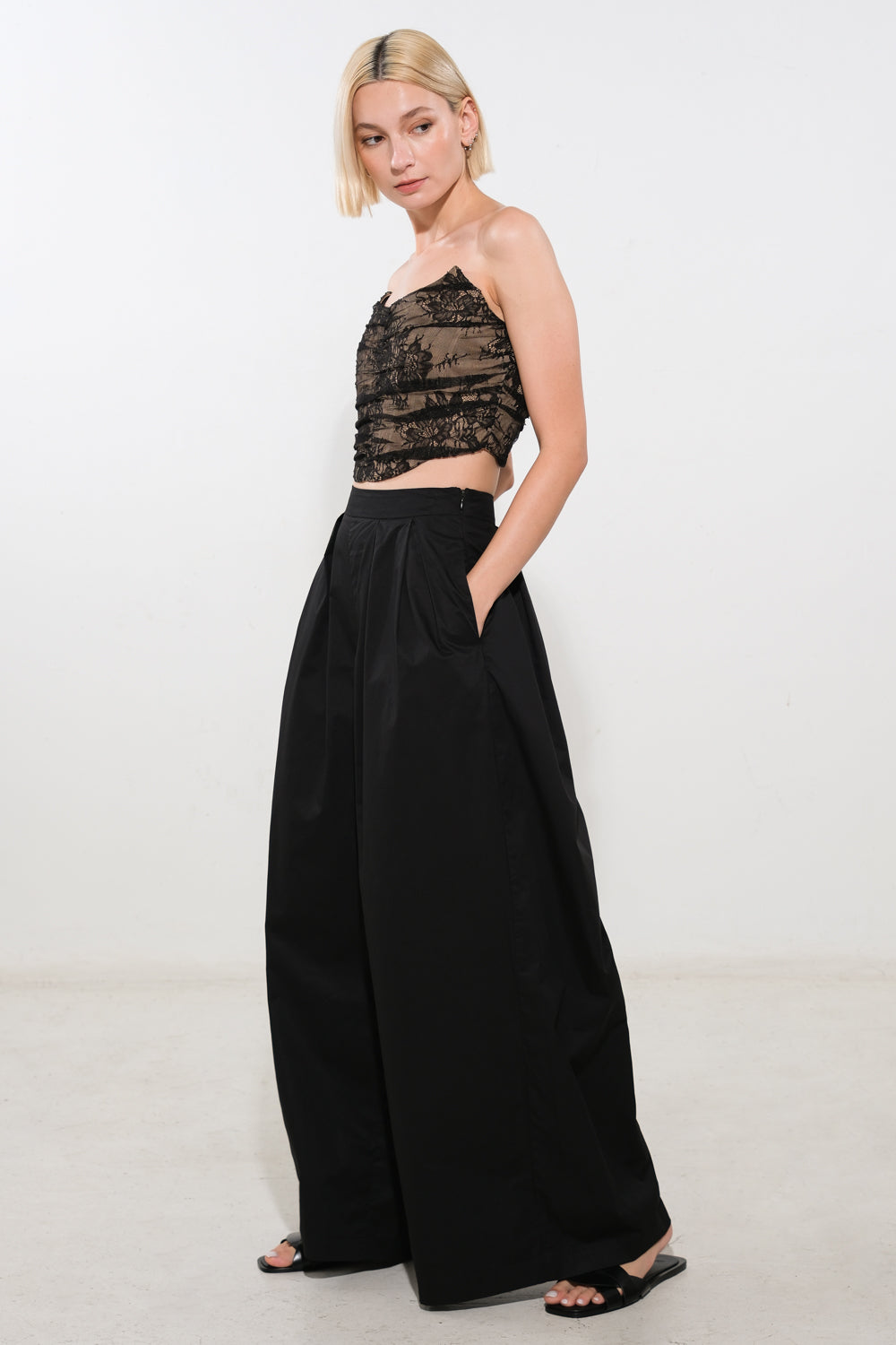 IT'S PERFECT TIMING WOVEN PANTS Flying Tomato