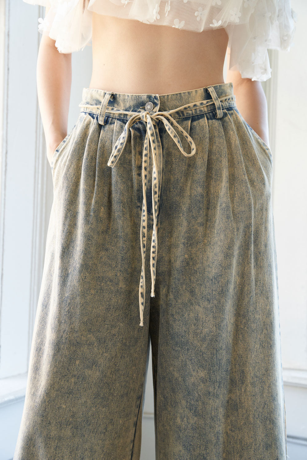PASSING THOUGH DENIM PANTS Flying Tomato