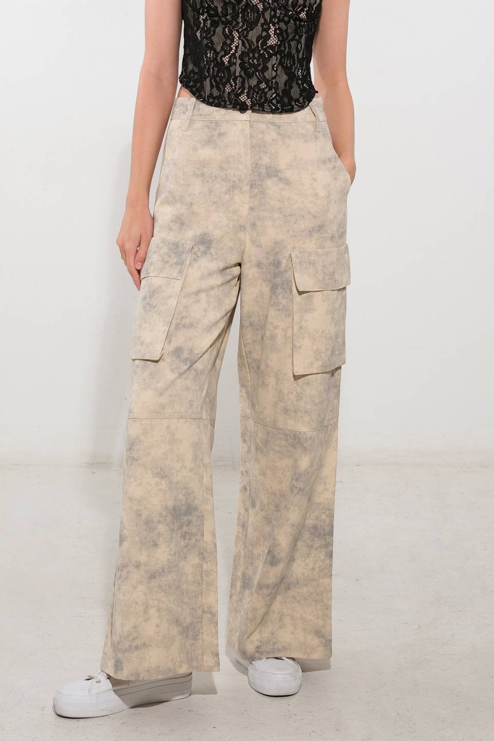 IN THE SPOTLIGHT WOVEN PANTS Flying Tomato