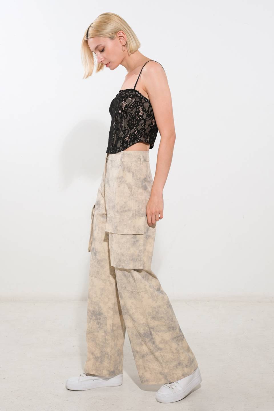 IN THE SPOTLIGHT WOVEN PANTS Flying Tomato