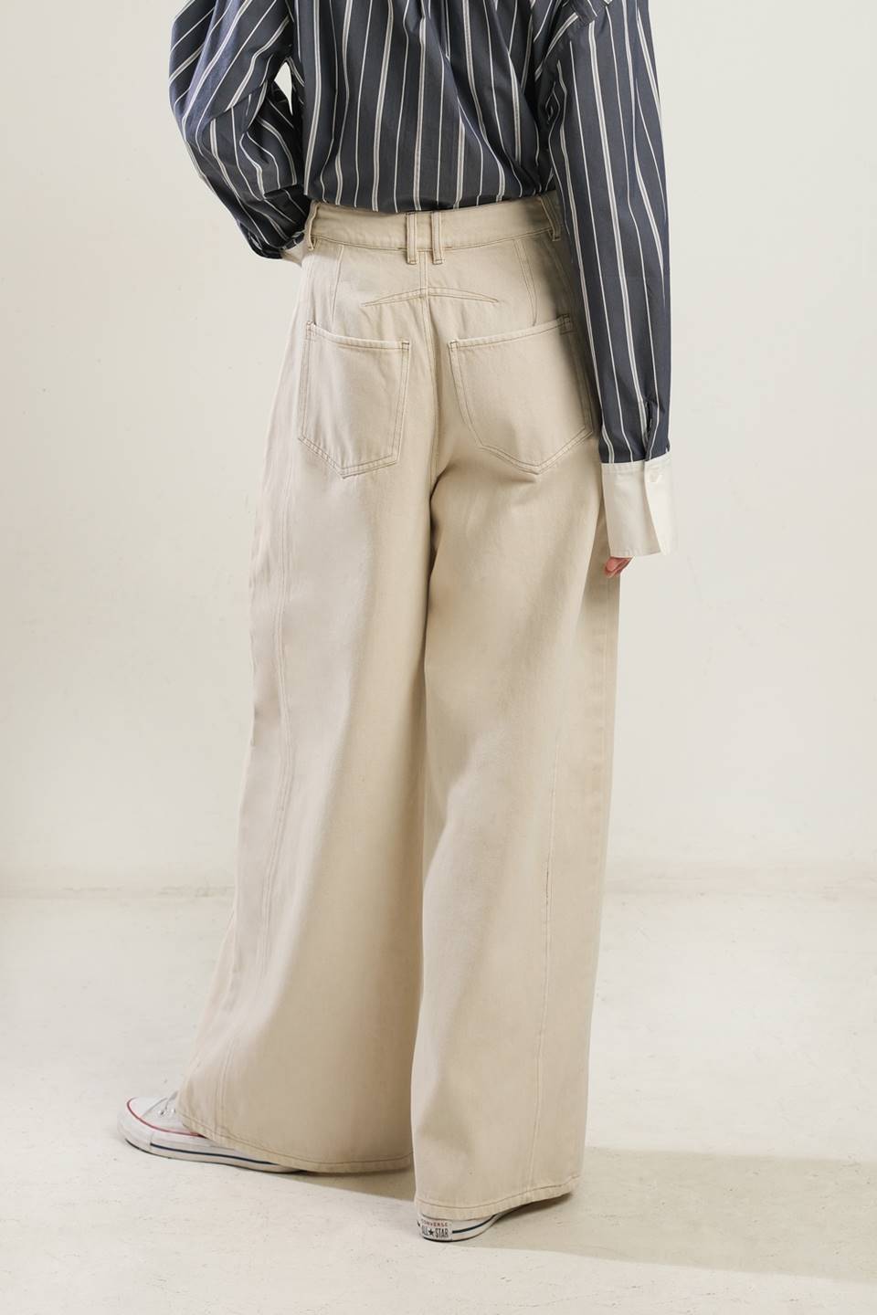 DELICATE HUE WOVEN TWILL PANTS