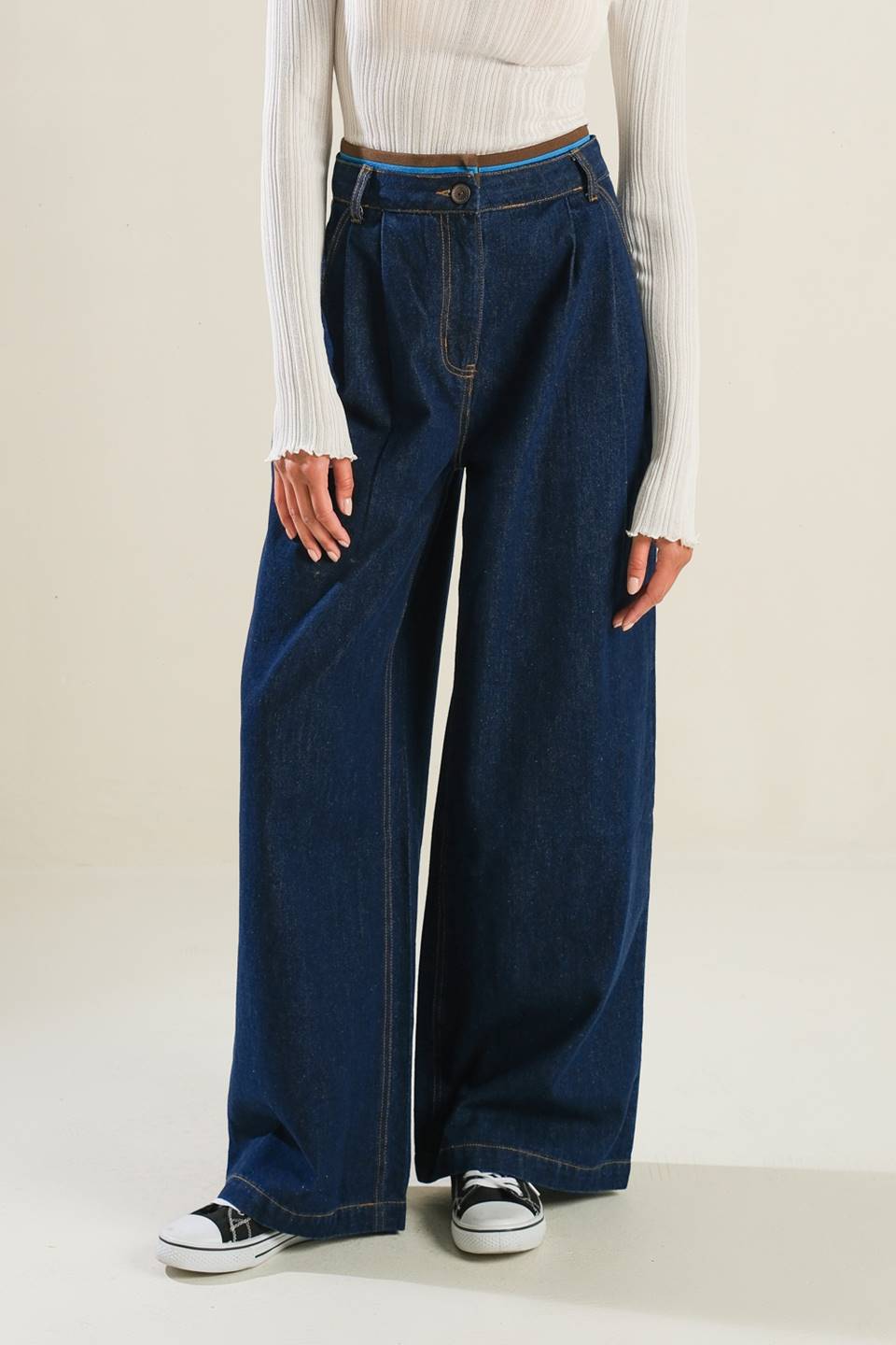 CRISP CANVAS DENIM PANTS