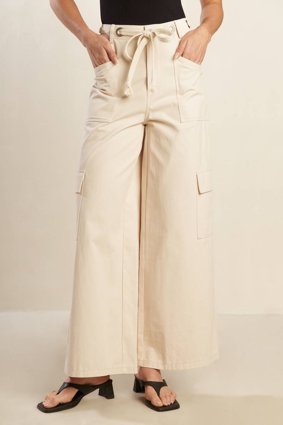 Colette Dream Woven Pants With Cargo Pockets And Belt