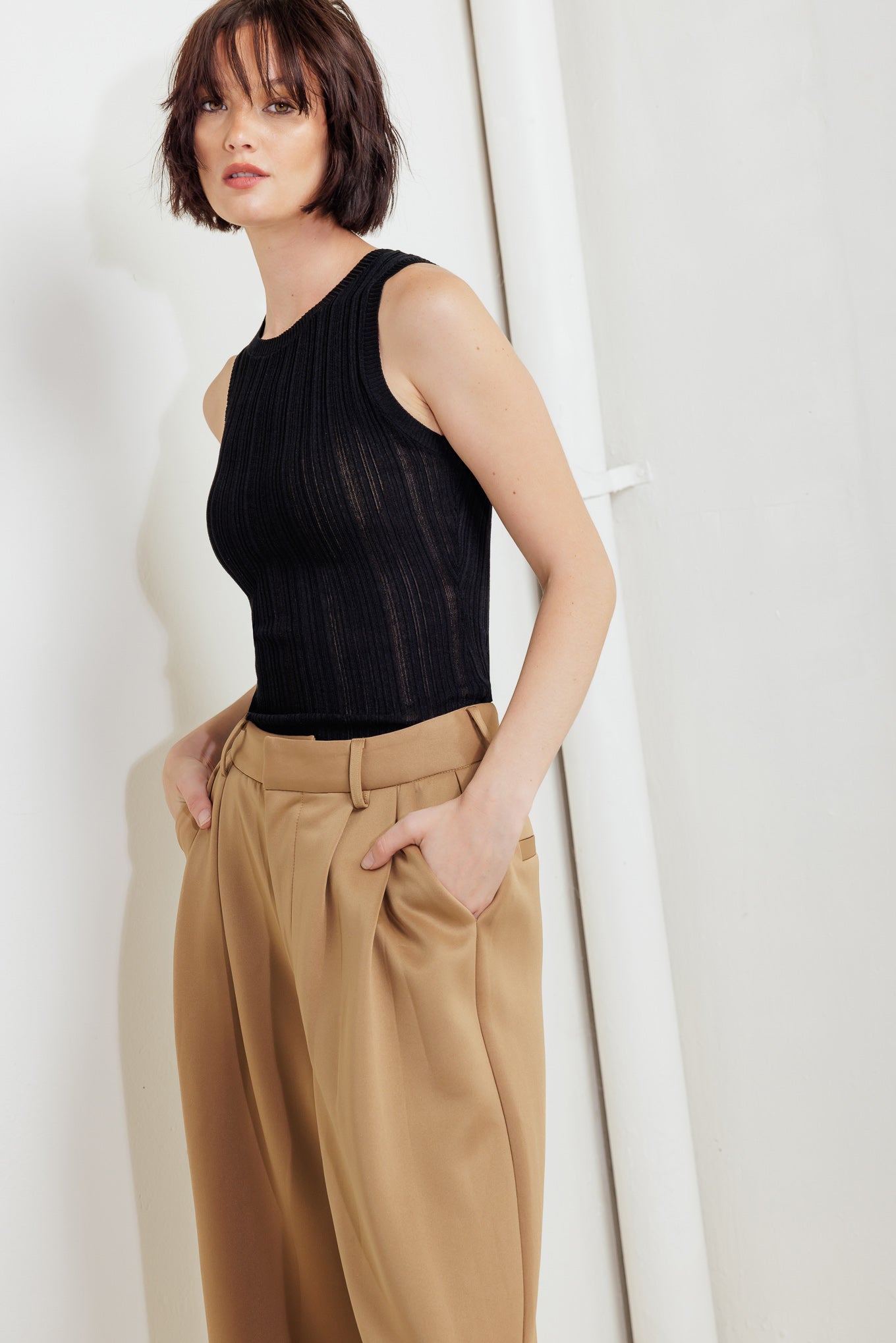 ROMANTIC PETAL WOVEN PANTS Flying Tomato