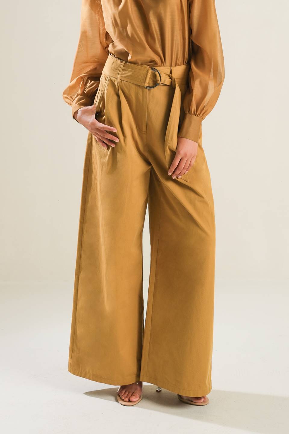 ELEGANCE UNVEILED WOVEN PANTS