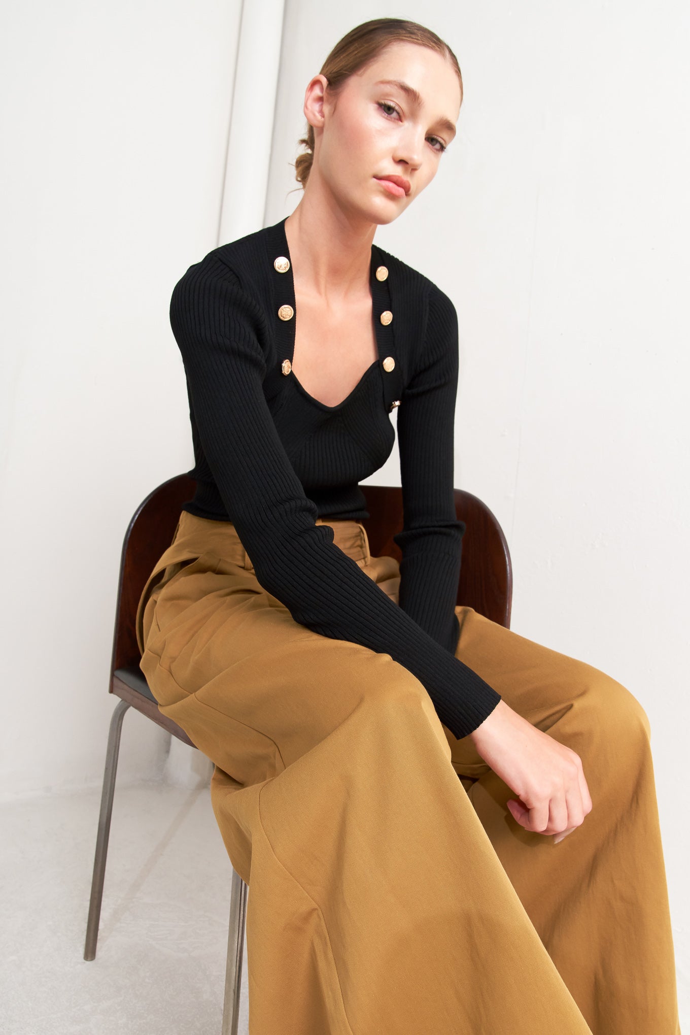 ELEGANCE UNVEILED WOVEN PANTS Flying Tomato