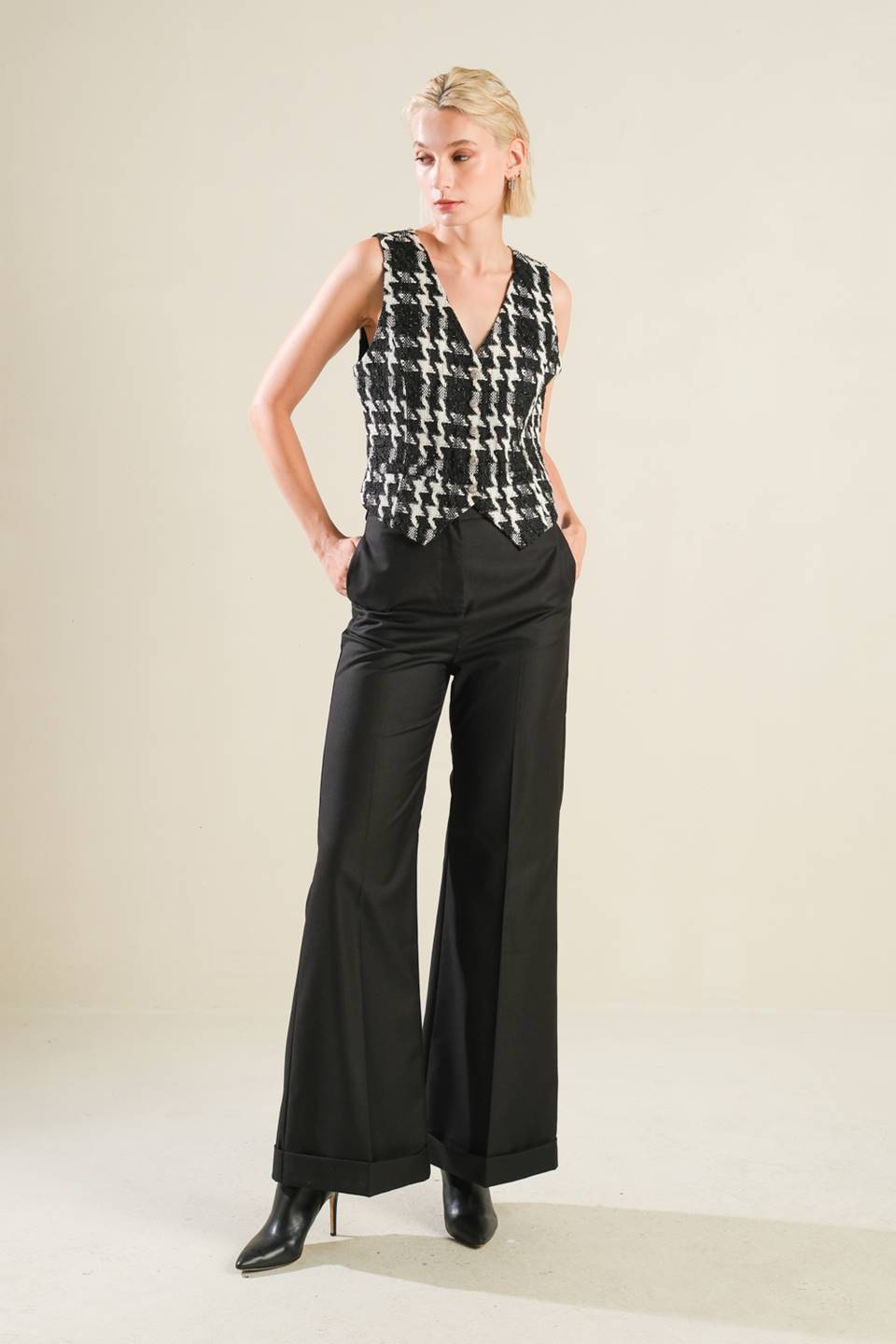 FALLING DEEPER WOVEN PANTS Flying Tomato