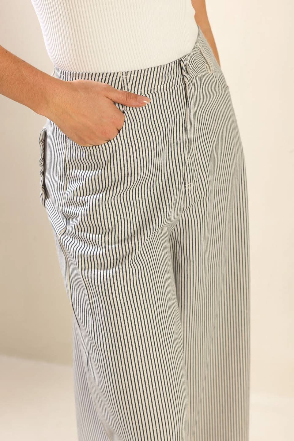 STRIPED WIDE LEG TWILL PANTS