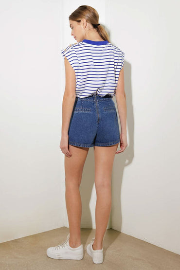 Distressed Denim Skort with Pockets and Zipper Closure