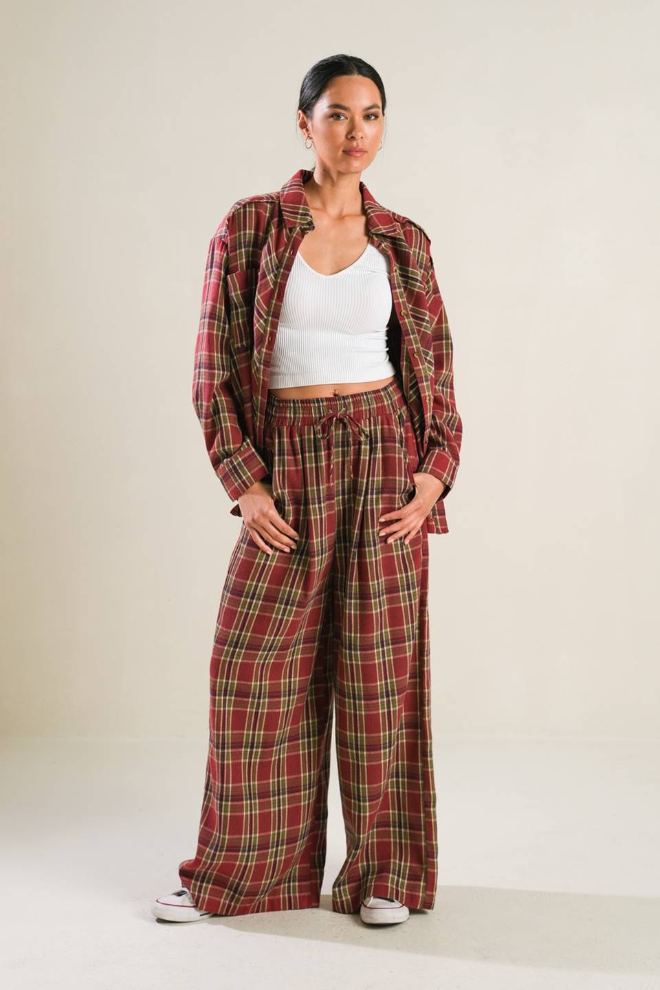 TIMELESS CHARM WOVEN PANTS