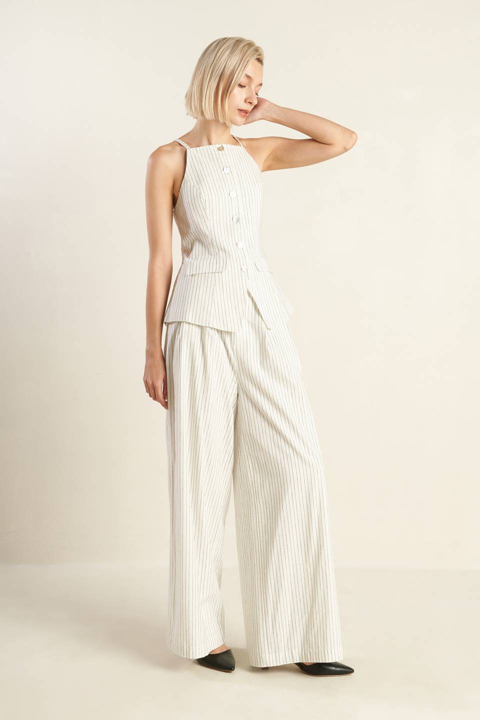 LEAD THE WAY WOVEN SEESUCKER PANTS Flying Tomato