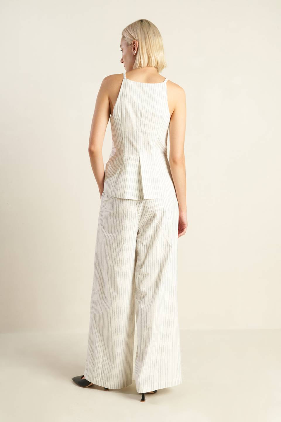 LEAD THE WAY WOVEN SEESUCKER PANTS Flying Tomato