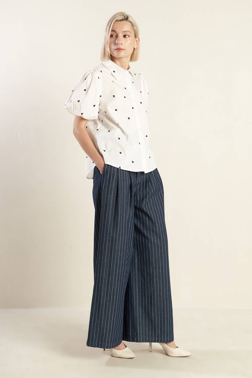 Common Grount Woven Pants with High Waist and Sash Tie