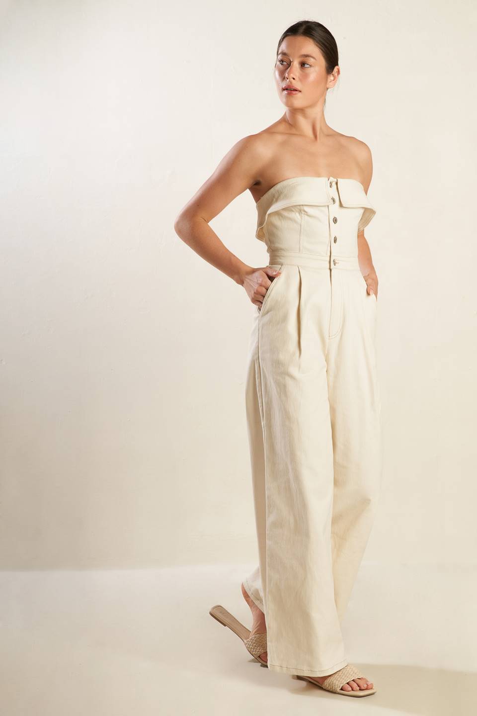 WEEKEND GETAWAY  WOVEN JUMPSUIT