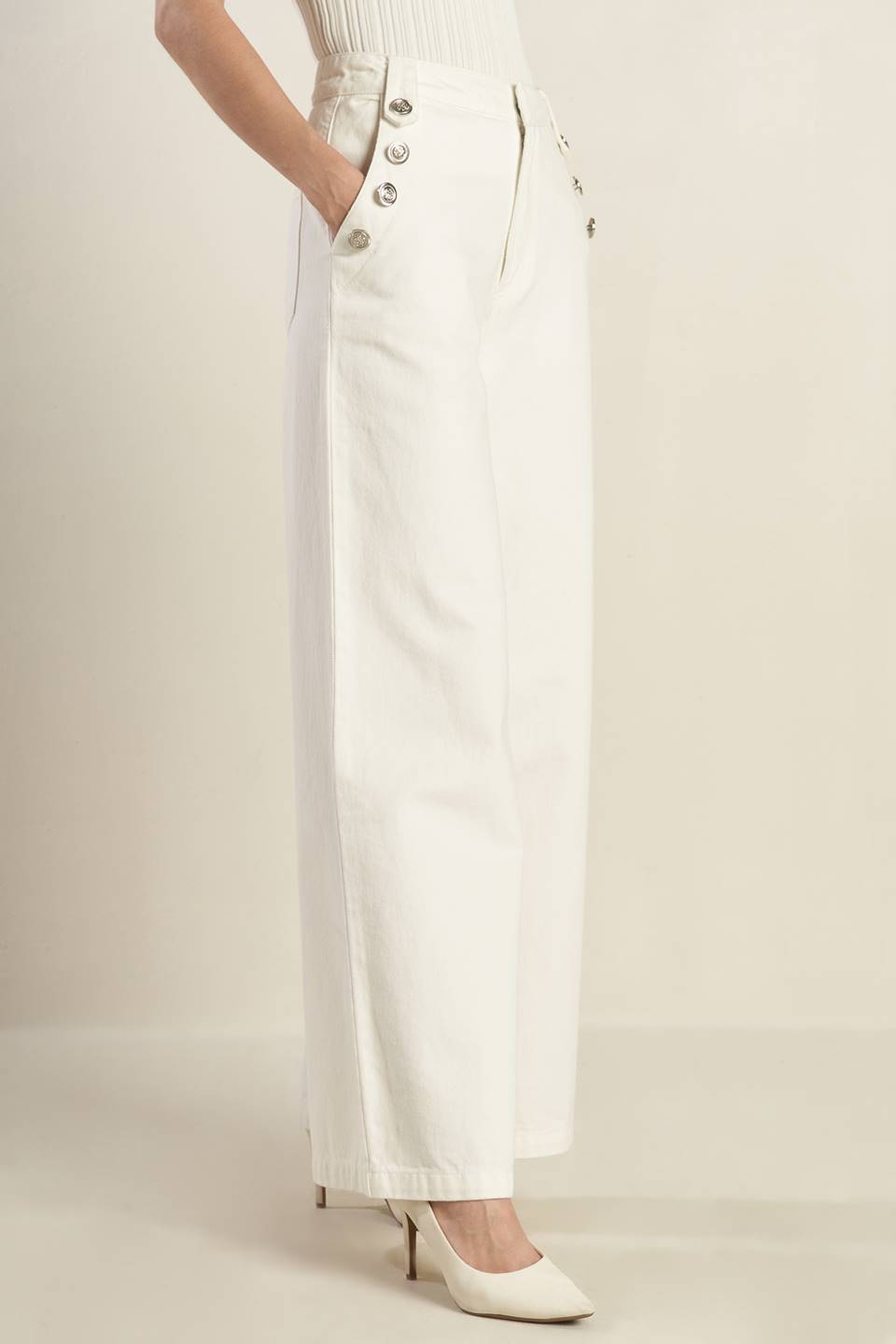 SOFT TONE WIDE-LEG PANTS