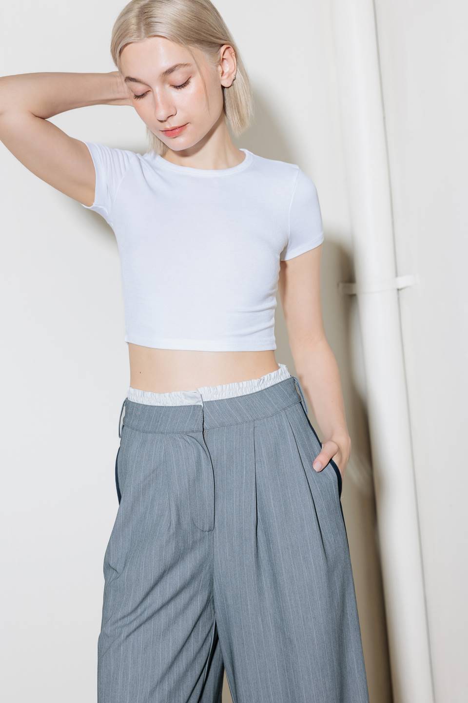 SMILE BRIGHT IN GREY WOVEN PANTS Flying Tomato