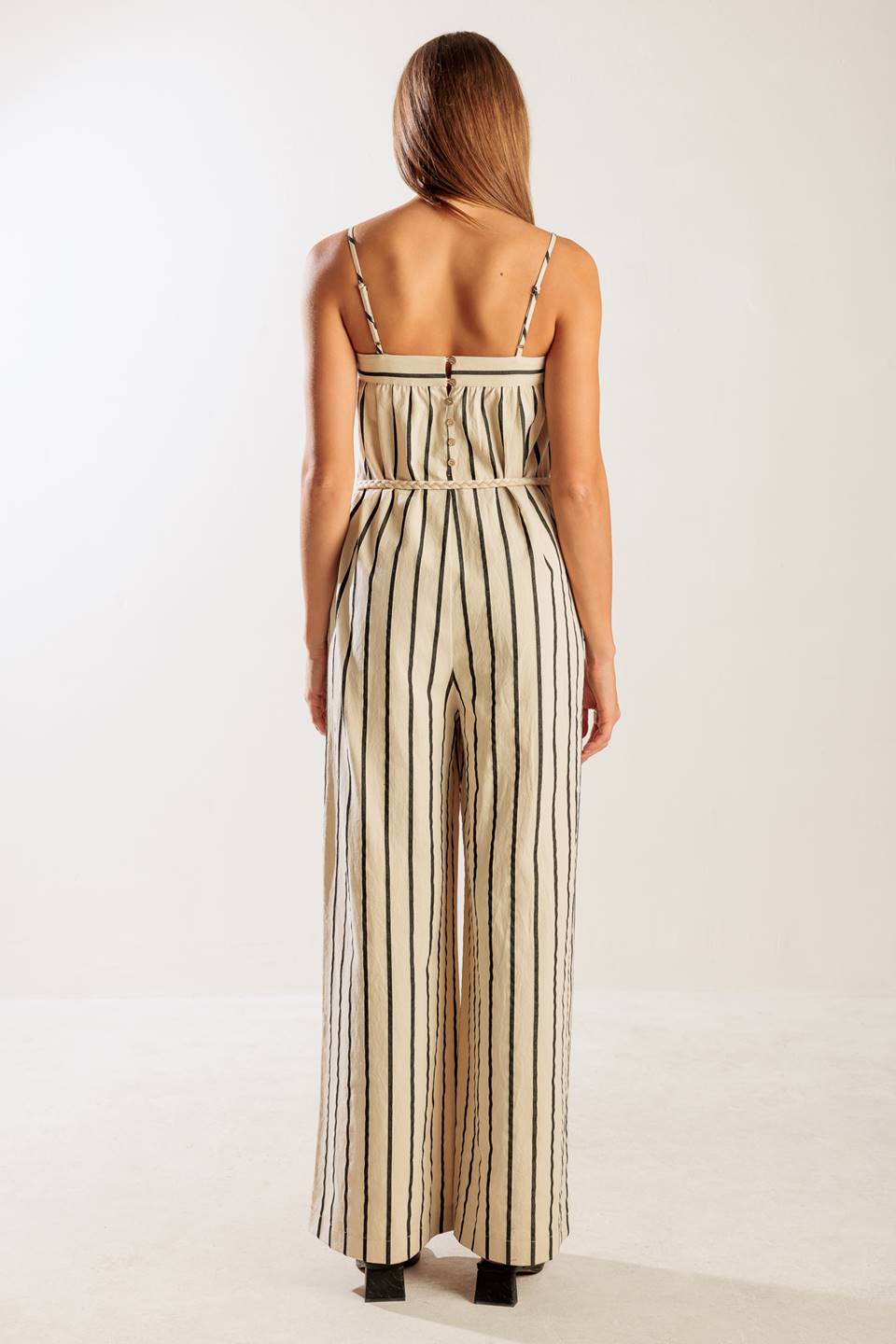 JUST THE BEGINNING WOVEN JUMPSUIT Flying Tomato