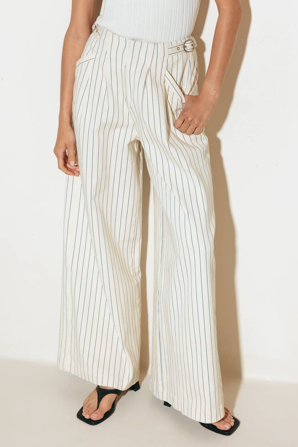 COFFEE RUN STRIPED WOVEN PANTS Flying Tomato