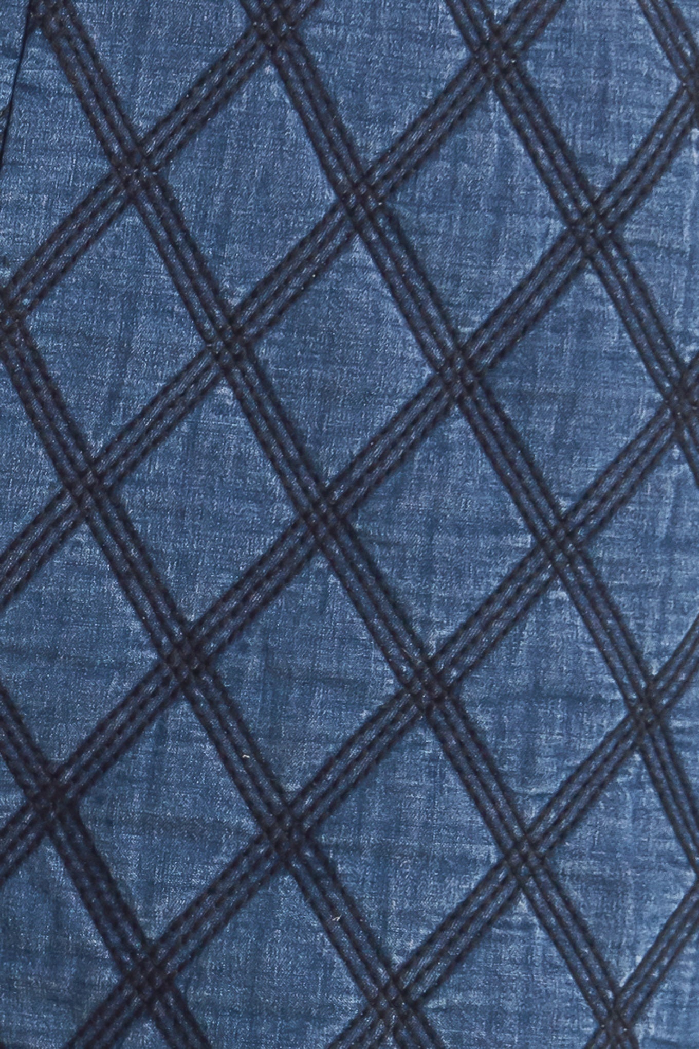 MODERNLUXE QUILTED WOVEN SHORT Flying Tomato