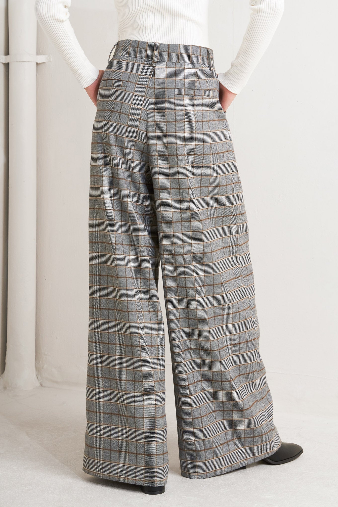 NEW AGE WOVEN PLAID PANTS Flying Tomato