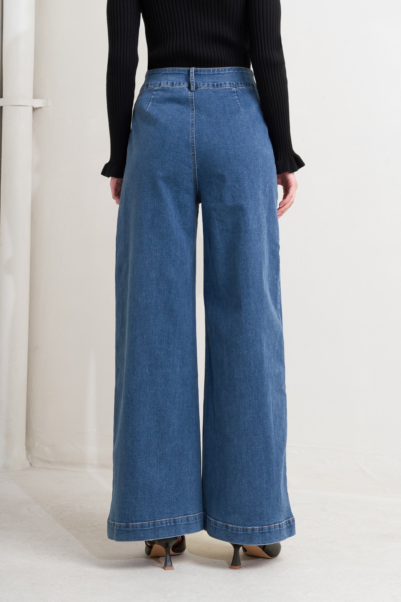 TIMELESS BLUE DENIM PANTS Flying Tomato