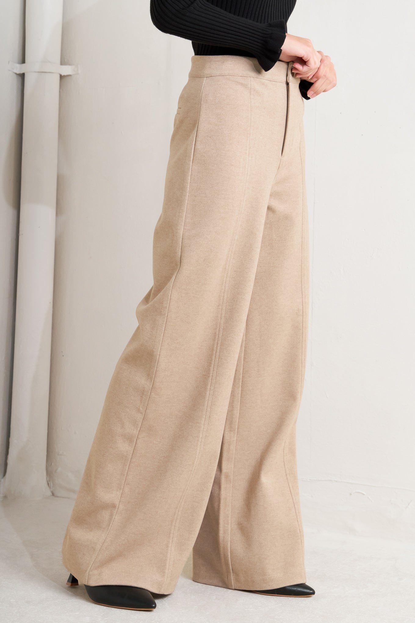 MODERN CORSET MOCHA KNIT PANTS Flying Tomato