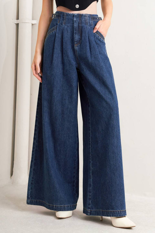 SHARP FEMININITY DENIM PANTS Flying Tomato