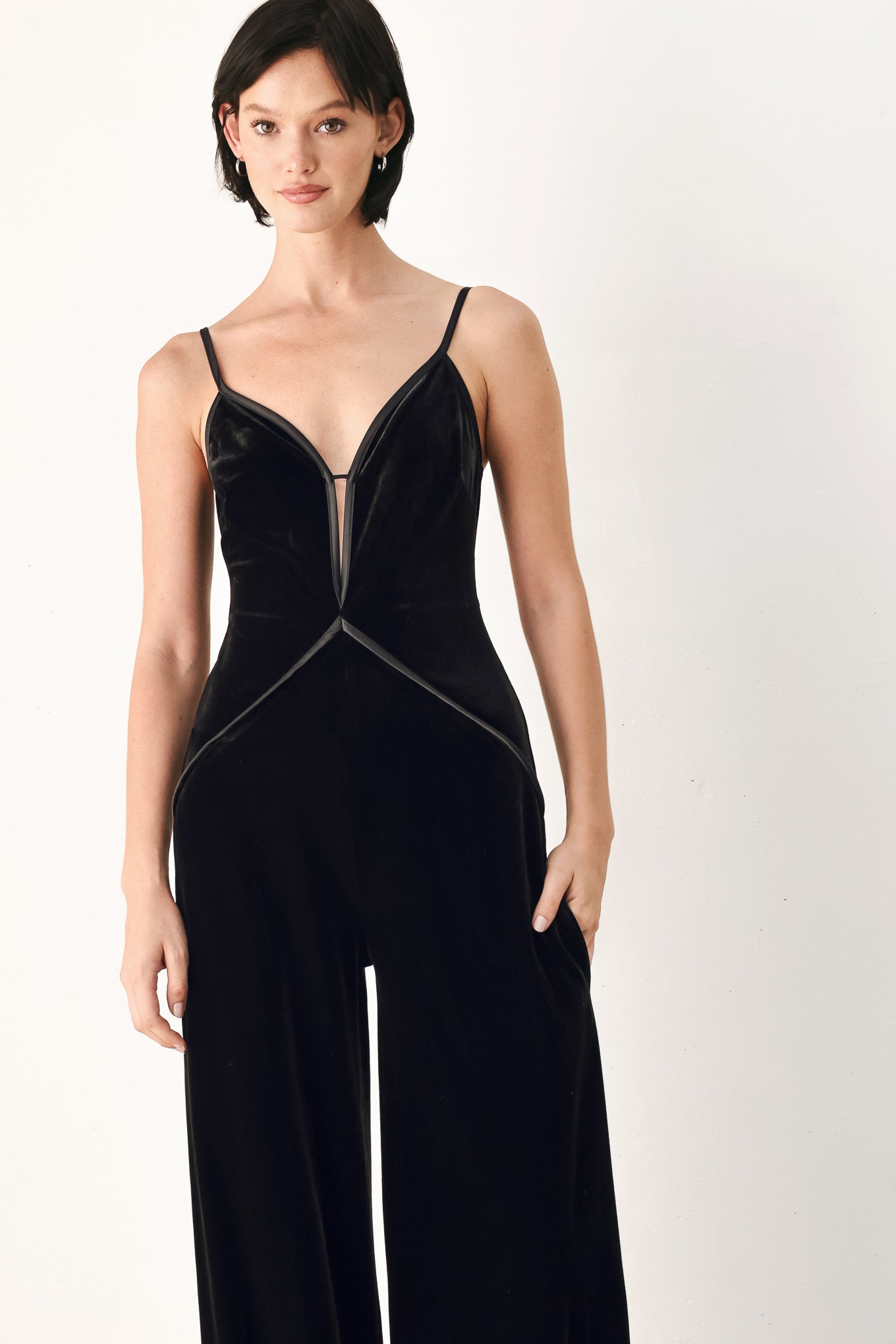 Womens Black Velvet Sweetheart Neckline Wide Leg Jumpsuit