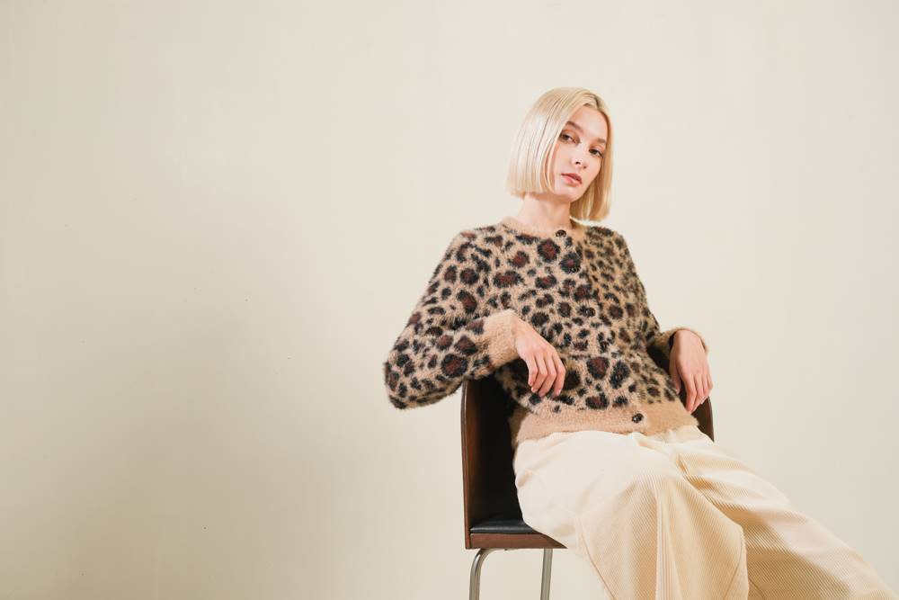 MAKING LOVE SWEATER CARDIGAN Flying Tomato