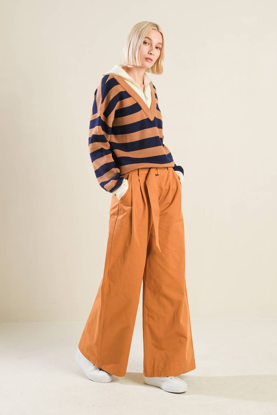 A PASSIONATE HEART SWEATER TOP Flying Tomato