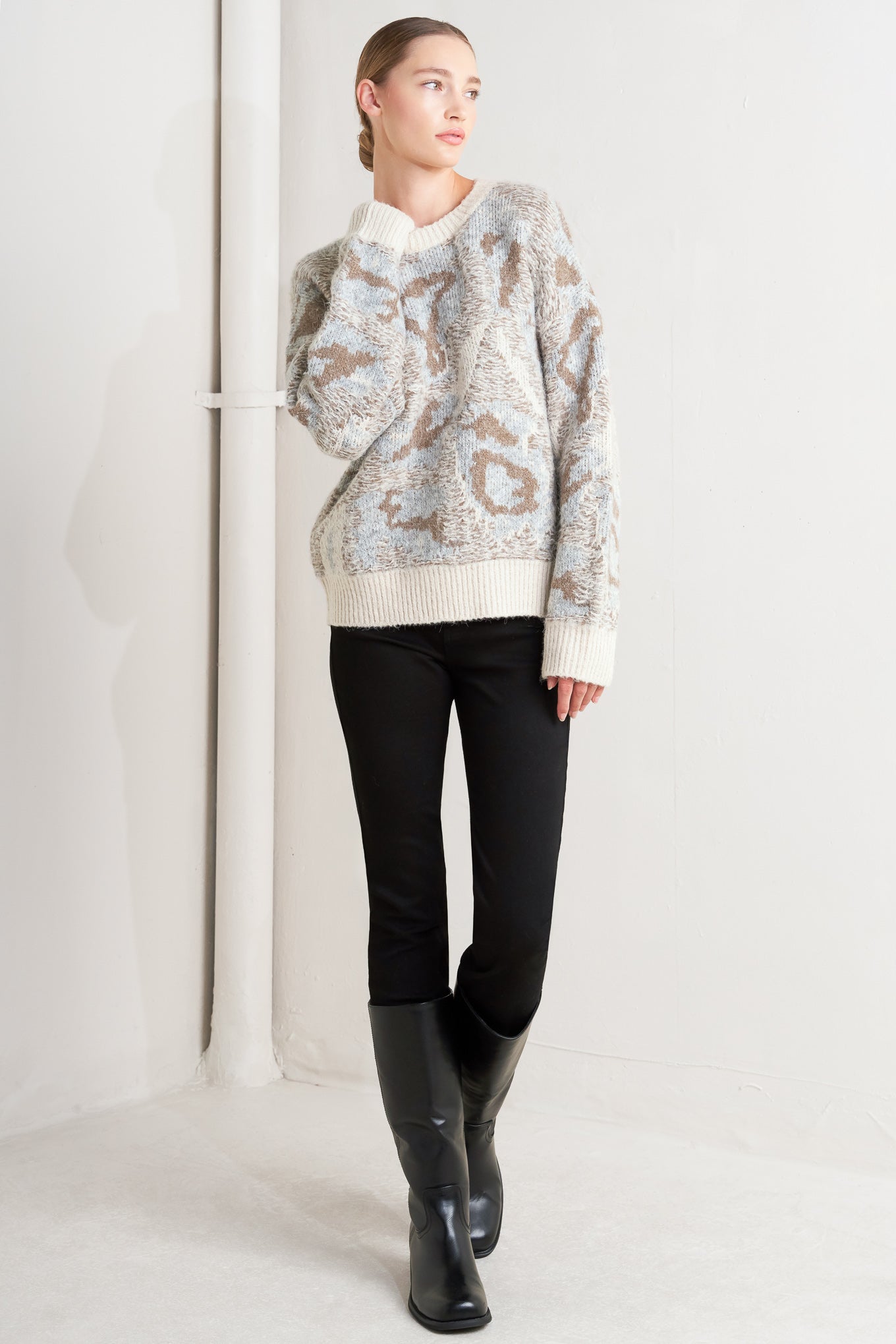 PROMINENT CHARM PULLOVER SWEATER TOP Flying Tomato