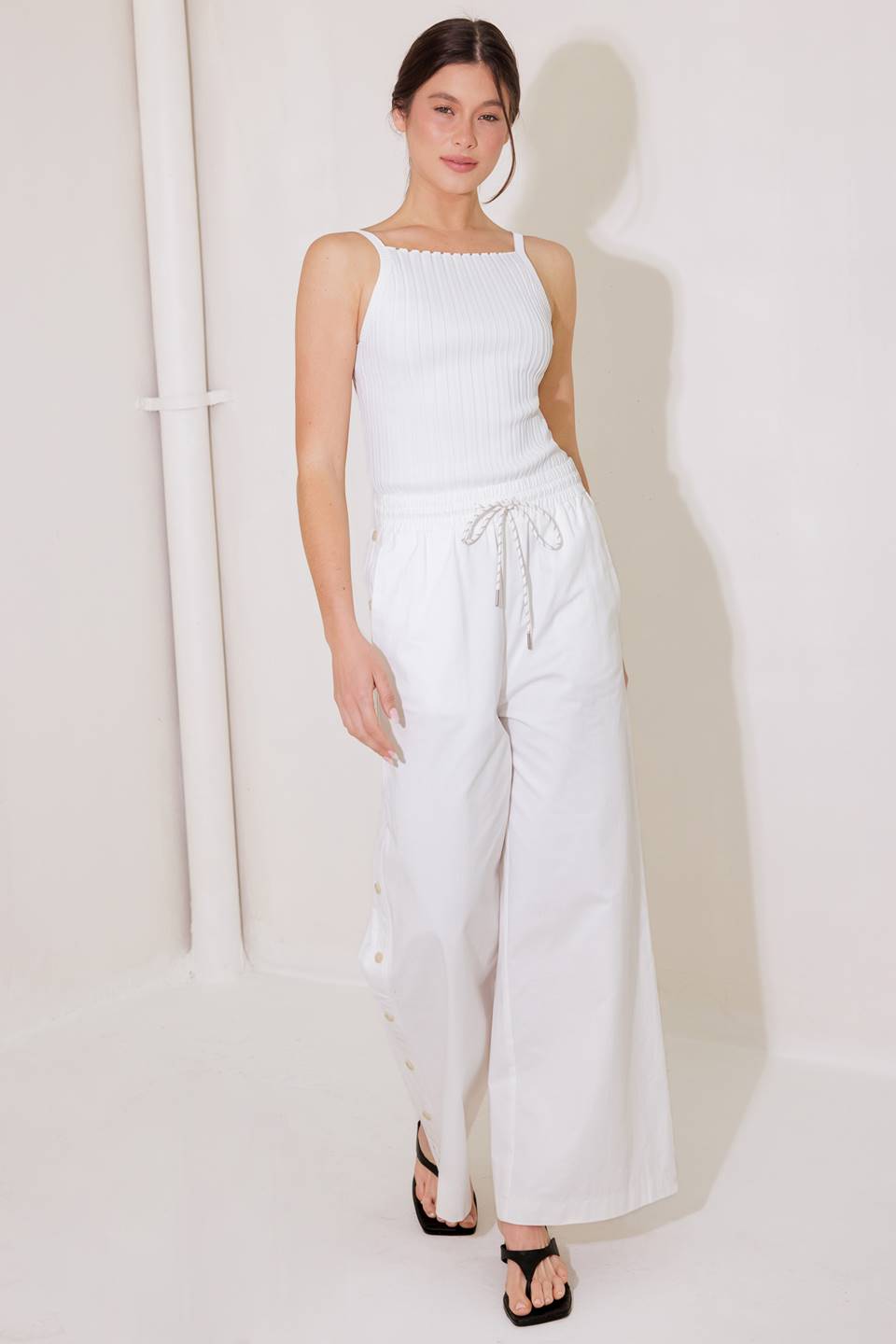 BIT OF SUNSHINE WHITE SWEATER KNIT TANK TOP Flying Tomato