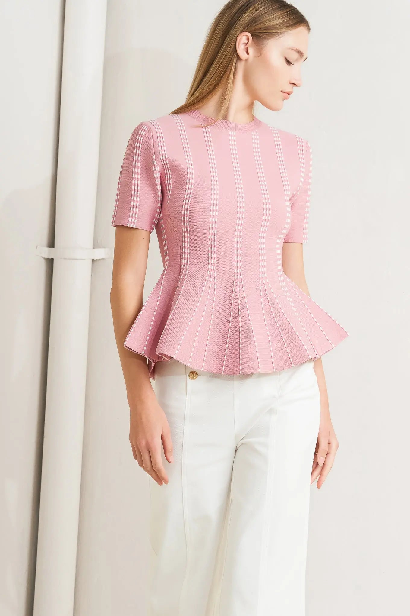 Evening Rustle Jacquard Sweater Top Round Neckline Short Sleeve Peplum Flying Tomato