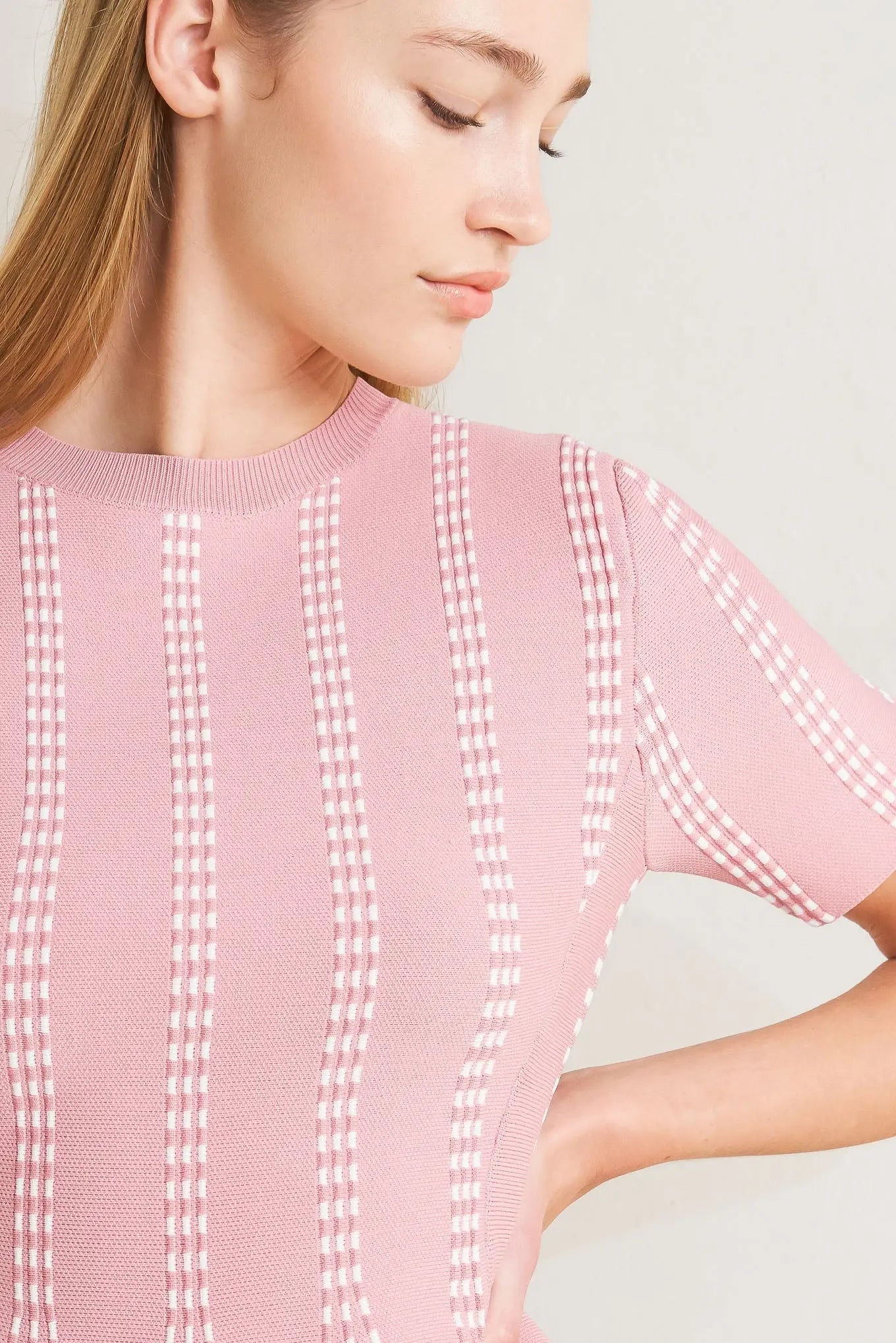 Evening Rustle Jacquard Sweater Top Round Neckline Short Sleeve Peplum Flying Tomato