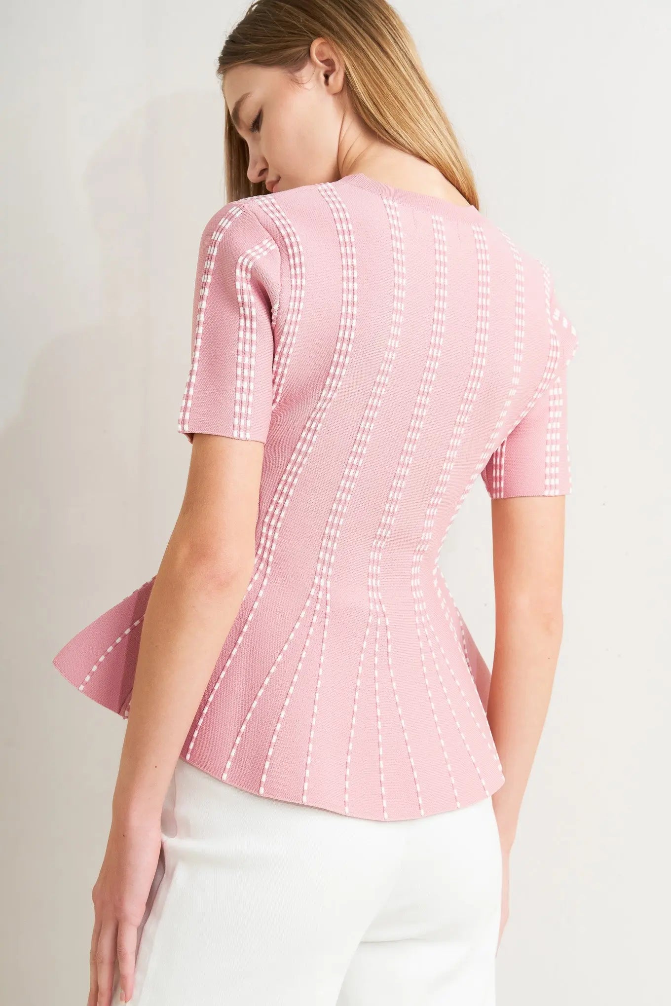 Evening Rustle Jacquard Sweater Top Round Neckline Short Sleeve Peplum Flying Tomato