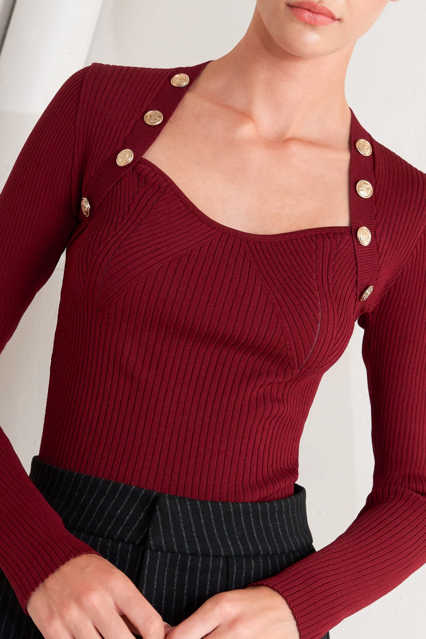 MODERN HERO BURGUNDY SWEATER KNIT TOP Flying Tomato
