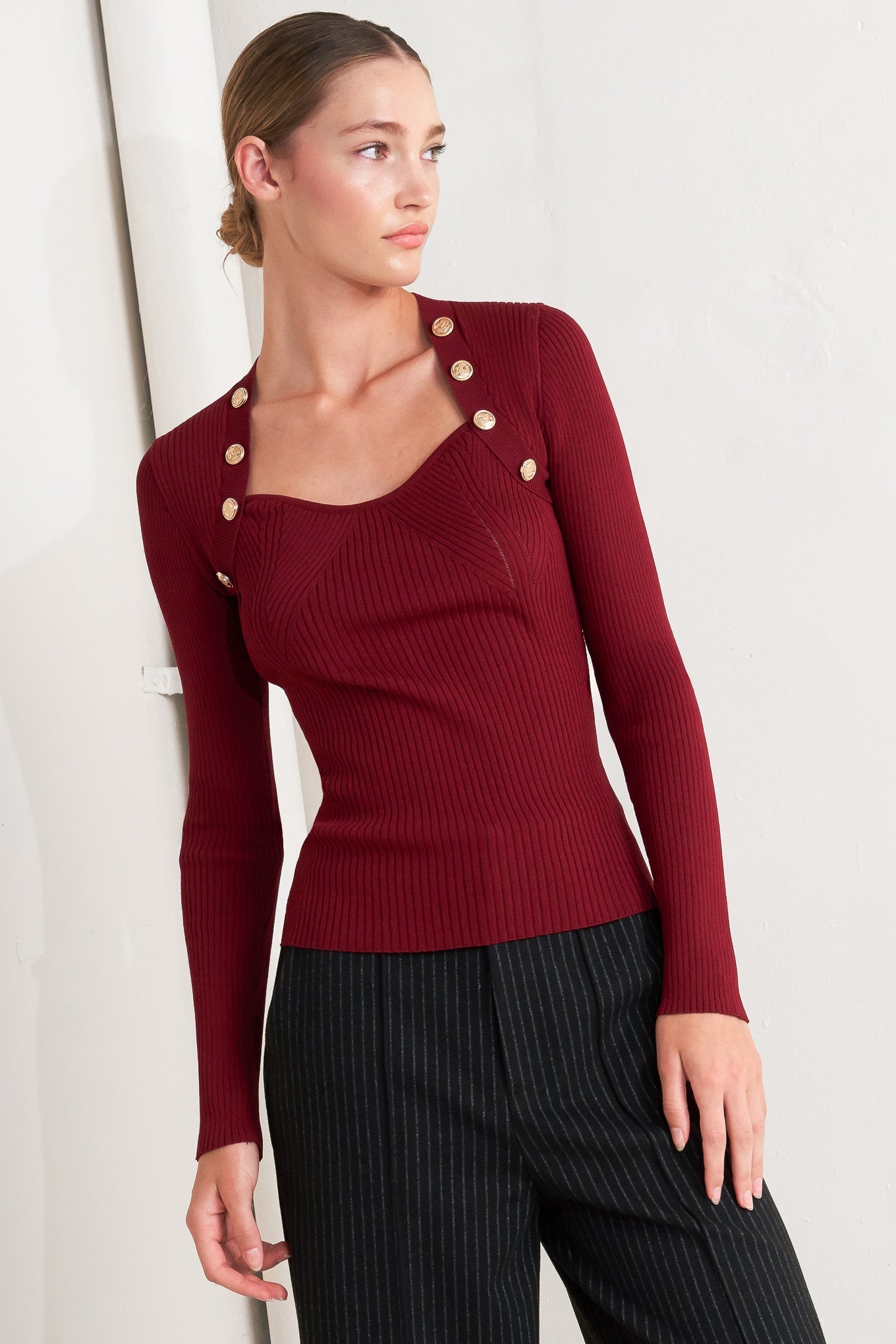 MODERN HERO BURGUNDY SWEATER KNIT TOP Flying Tomato