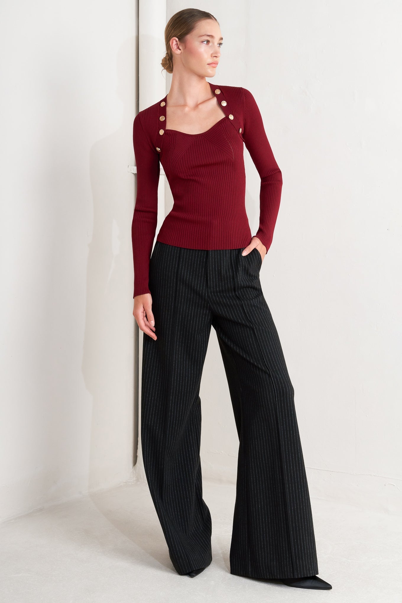 MODERN HERO BURGUNDY SWEATER KNIT TOP Flying Tomato