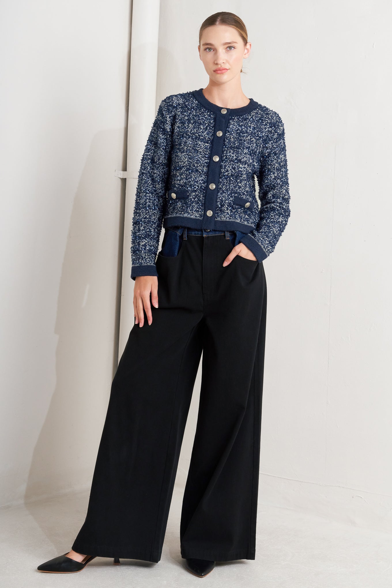 BOUTIQUE GLANCE SWEATER KNIT CARDIGAN Flying Tomato