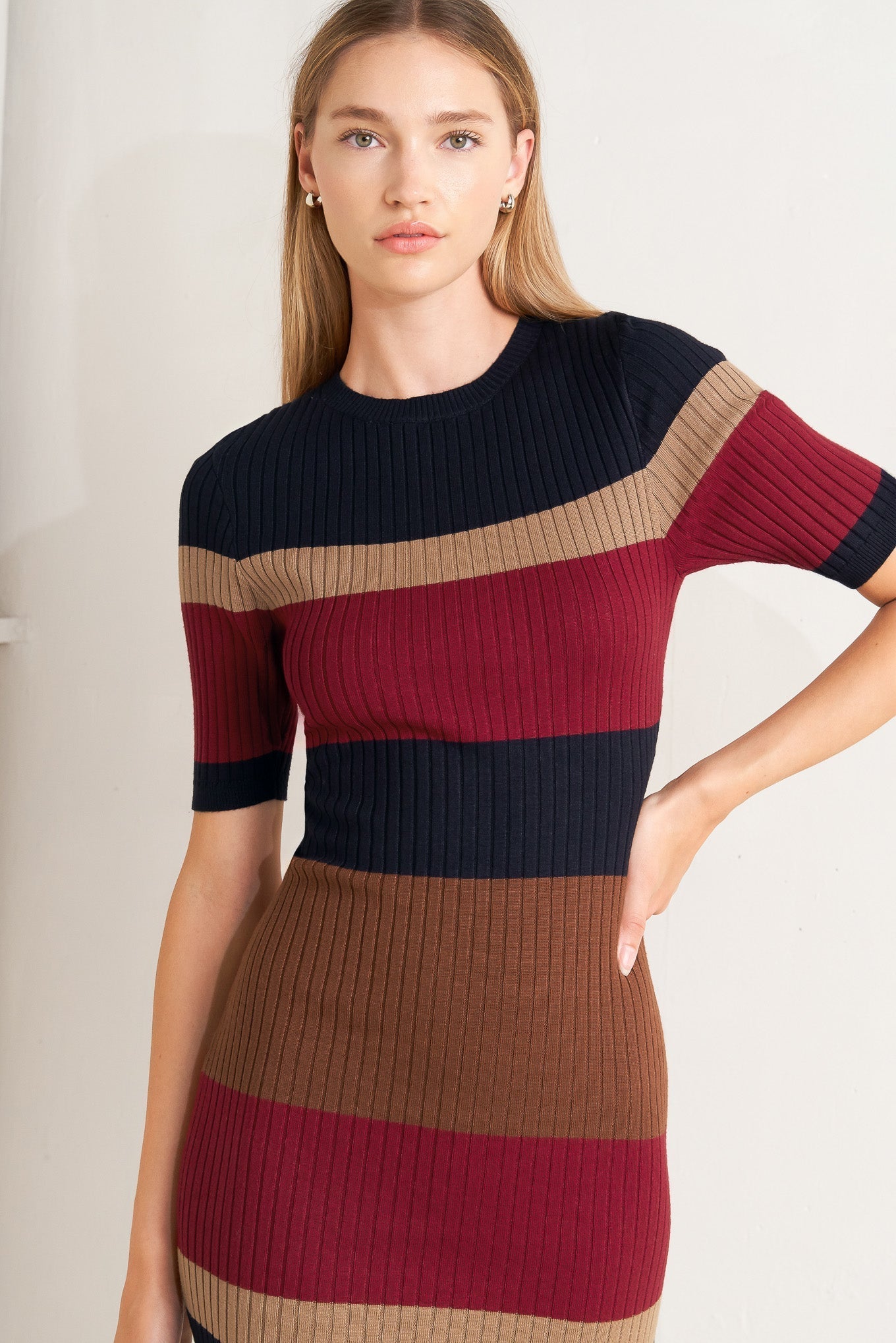 Fall Rhythm Color Blocked Midi Ribbed Sweater Dress Round Neckline Short Sleeve Flying Tomato
